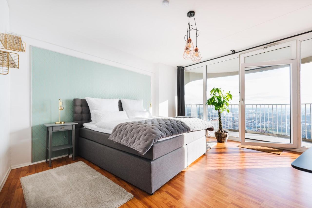 Great City View I 26 Floor I Netflix And Boxspringbed Augsburg Eksteriør billede
